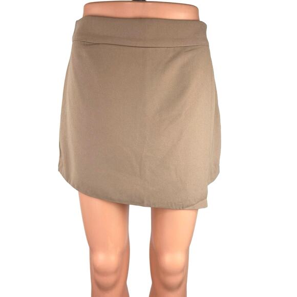 Forever 21 Women's Beige Pull On Active Wear Running Mini Wrap Front Skort Sz M - Picture 1 of 7